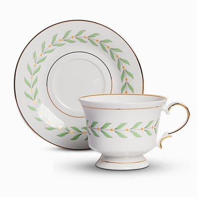 Set tazza da tè e piattino in porcellana