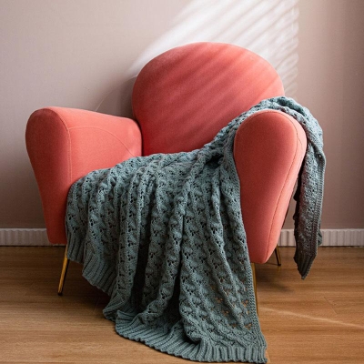 Coperte rettangolari in cotone con lavorazione a nappe