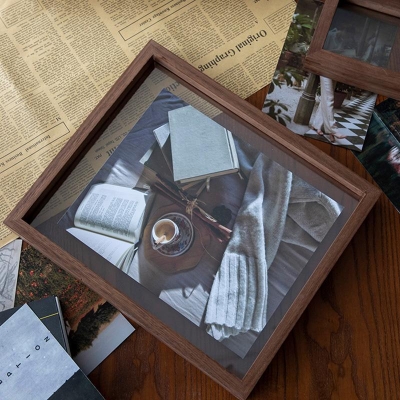 Cornici rettangolari marrone noce da 4'' x 6'' con decorazione da appendere alla parete