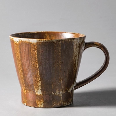 Tazza da caffè in gres vintage rustica, tazza da tè e piattino