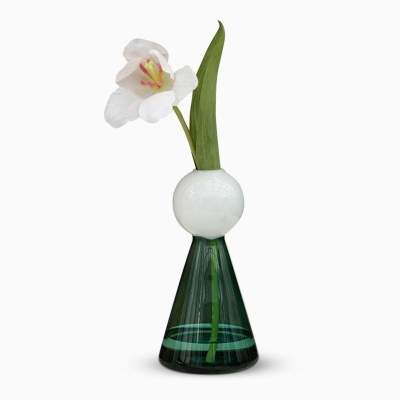 Vasi di fiori a forma di cono in vetro verde