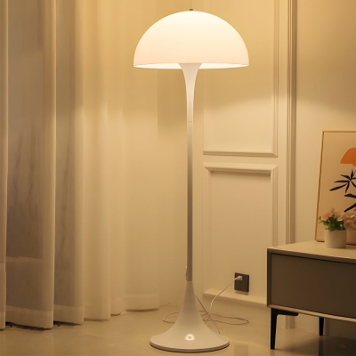 Lampada da terra nordica semplice bianca con regolazione a 3 livelli di funghi. Lampada da terra