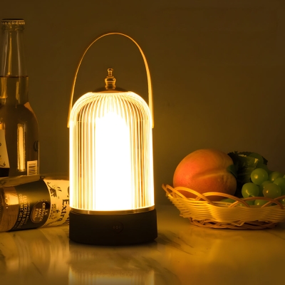 Lampada da tavolo portatile in gabbia acrilica Lanterna da scrivania calda a LED