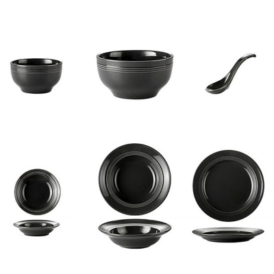 Set di piatti ciotole per stoviglie in ceramica della fattoria