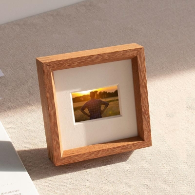 Cornici quadrate in legno da 6 pollici con decorazione da appendere alla parete del desktop