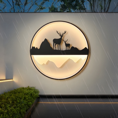 Silhouette rotonda con scenario di montagna, dimmerabile con luci da parete per esterni remote