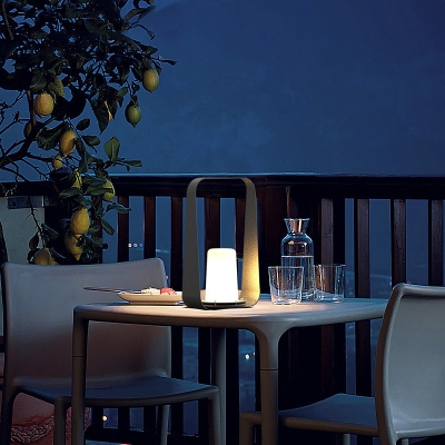 Lampada da tavolo con luci portatili per esterni moderne a LED ricaricabili tramite USB impermeabile