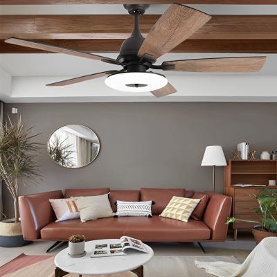 LED dimmerabile muto a 5 lame con ventilatori da soffitto nordici creativi a distanza