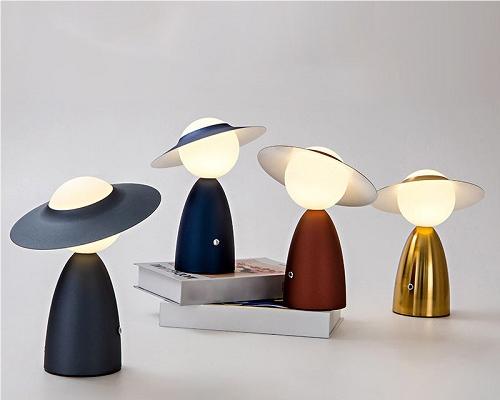Table & floor lamps